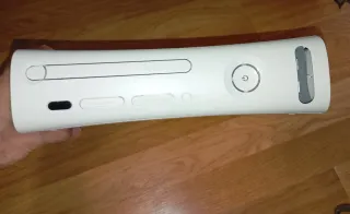 Xbox 360 Blanca + 2 Mandos + Cables