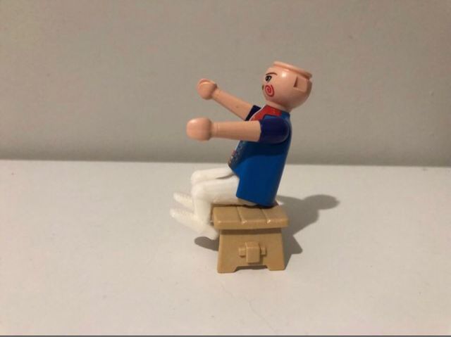 Figura Caganer Playmobil sentado