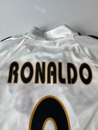 Camiseta original Real Madrid 2004 2005 Ronaldo #9