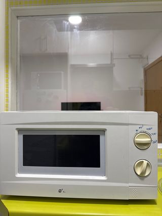 Microondas blanco