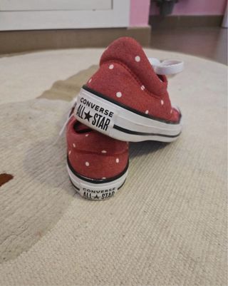 Zapatillas Converse Mujer Rojas Lunares