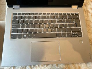 Portátil Lenovo Yoga 520
