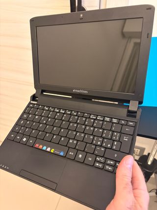 eMachines Notebook Batteria 100%