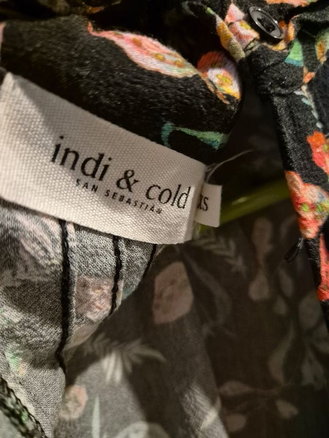 Camisa negra estampada Indi & Cold