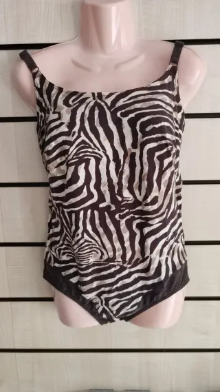 Bañador mujer estampado para prótesis