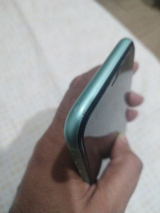 iPhone 11 Apple
