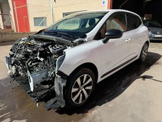 Renault Clio 1.0 i SOLO 30.000 KM Año 6/2023