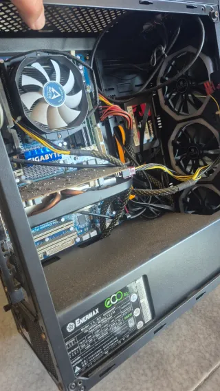 Kit Mobo CPU Scheda Video RAM Gigabyte