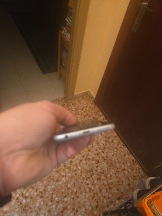 iPhone 6 16GB Argento