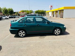 SEAT Cordoba 2000