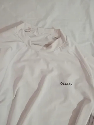 Camiseta deportiva Olaian manga larga