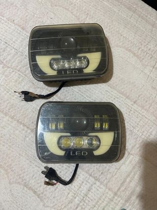 Faros LED Cuadrados