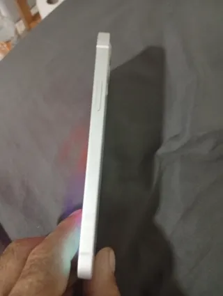 iPhone 12 Apple