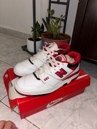 New Balance 550 Blancas y Rojas