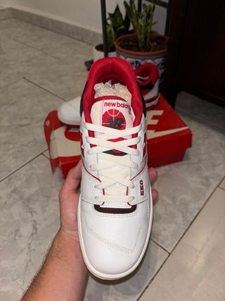 New Balance 550 Blancas y Rojas