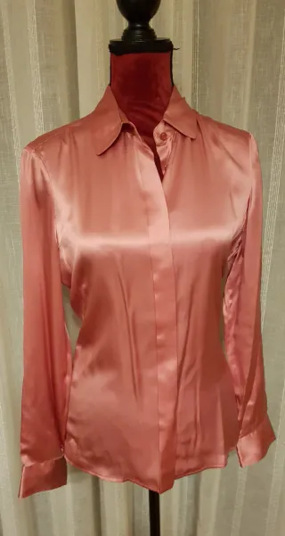 Blusa de seda rosa