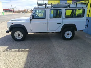 Land Rover Defender 2015