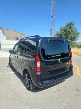 Peugeot Partner 2014