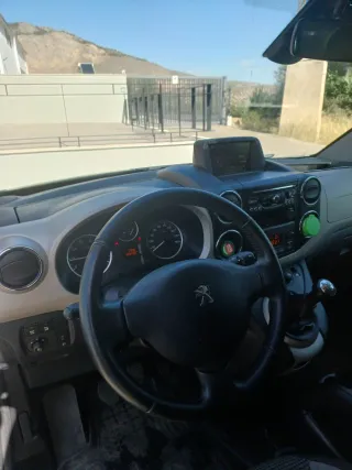 Peugeot Partner 2014