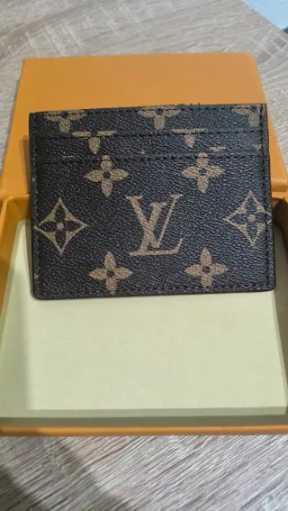 Tarjetero Louis Vuitton Marrón