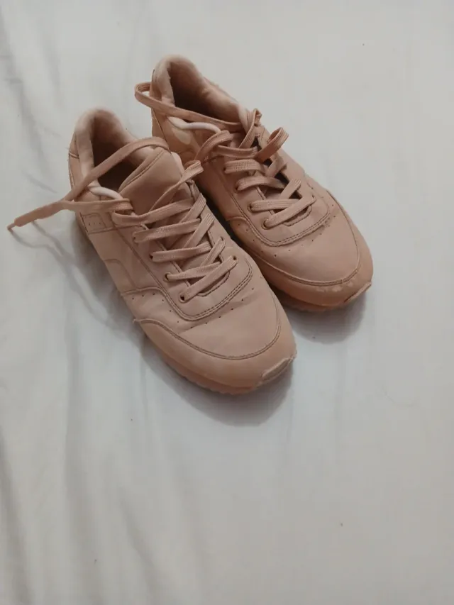 Zapatos casuales rosas