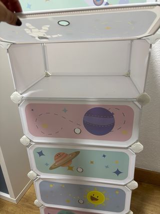 Zapatero infantil modular espacial