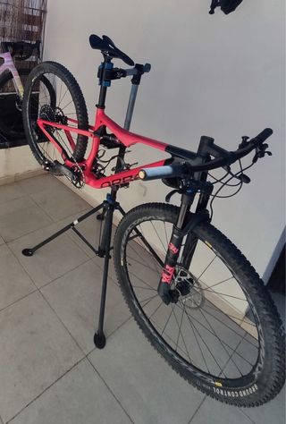 Bicicleta Orbea Oiz Carbono Talla M30.