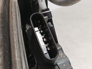 CERRADURA PUERTA TRASERA DERECHA FORD FOCUS BERLI