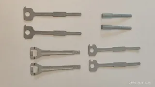 Chiavette per radio di varie marche