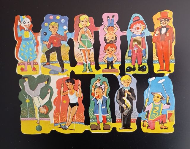 Cromos troquelados varios personajes