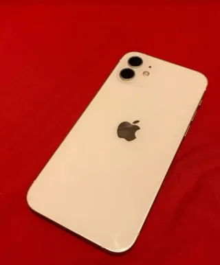 iPhone 12 bianco