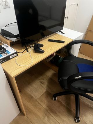 Escritorio y Silla Gamer
