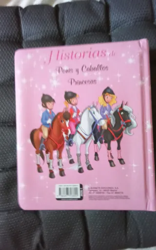 Libro  para leer : Historias de ponis y caballos 
