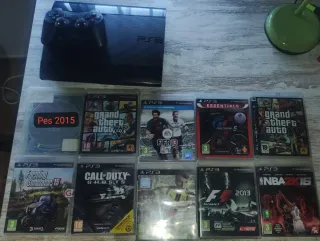 Consola PS3 Negra + Mando + 10 Juegos