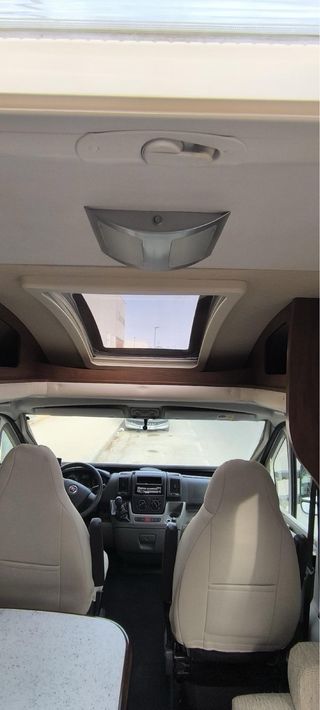 AUTOCARAVANA PERFILADA 