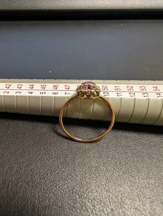 Anillo Oro, Diamantes Antiguos y Rubí 