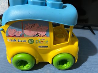Camión Peppa Pig Clementoni 8 Bloques