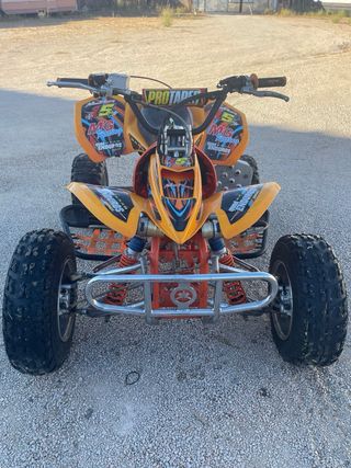 Quad Naranja Todoterreno