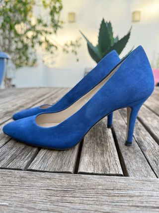Zapatos de tacón color azul