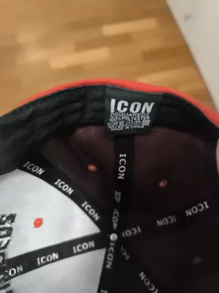 Cappello uomo DSQUARED2 ICON rosso
