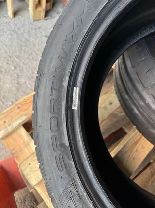 Neumáticos Dunlop Sport Maxx RT2 MO