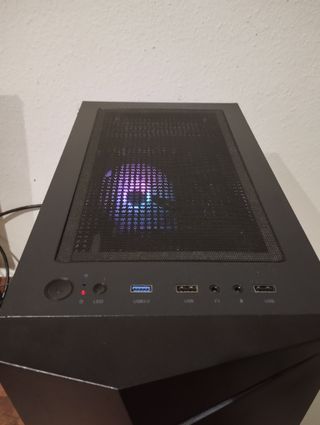 PC Gaming Ryzen 5 3500 16 GB GTX 1650 SSD + HD