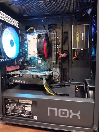 PC Gaming Ryzen 5 3500 16 GB GTX 1650 SSD + HD