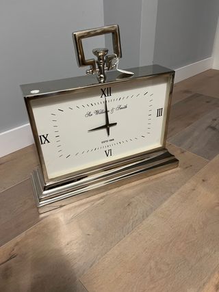 Reloj de mesa metal cromado