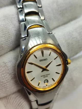 Reloj Seiko Mujer 7N89-0460 Cuarzo