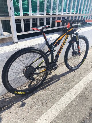 Bicicleta Scott Spark 940 MTB