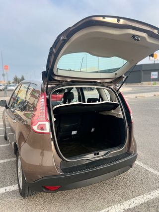 Renault Scenic 2011 automatico 
