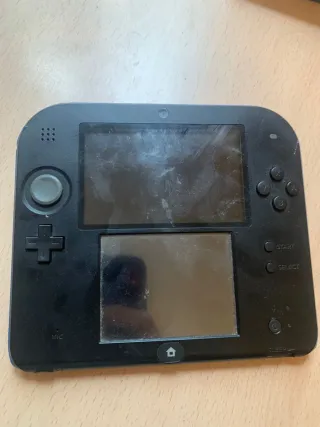 Nintendo 2DS Negra + Yokai Watch digital