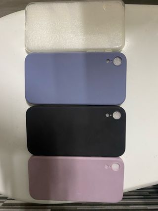 4 custodie per iPhone XR