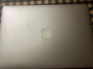 MacBook Air 13” Plata 2011 (negociable)